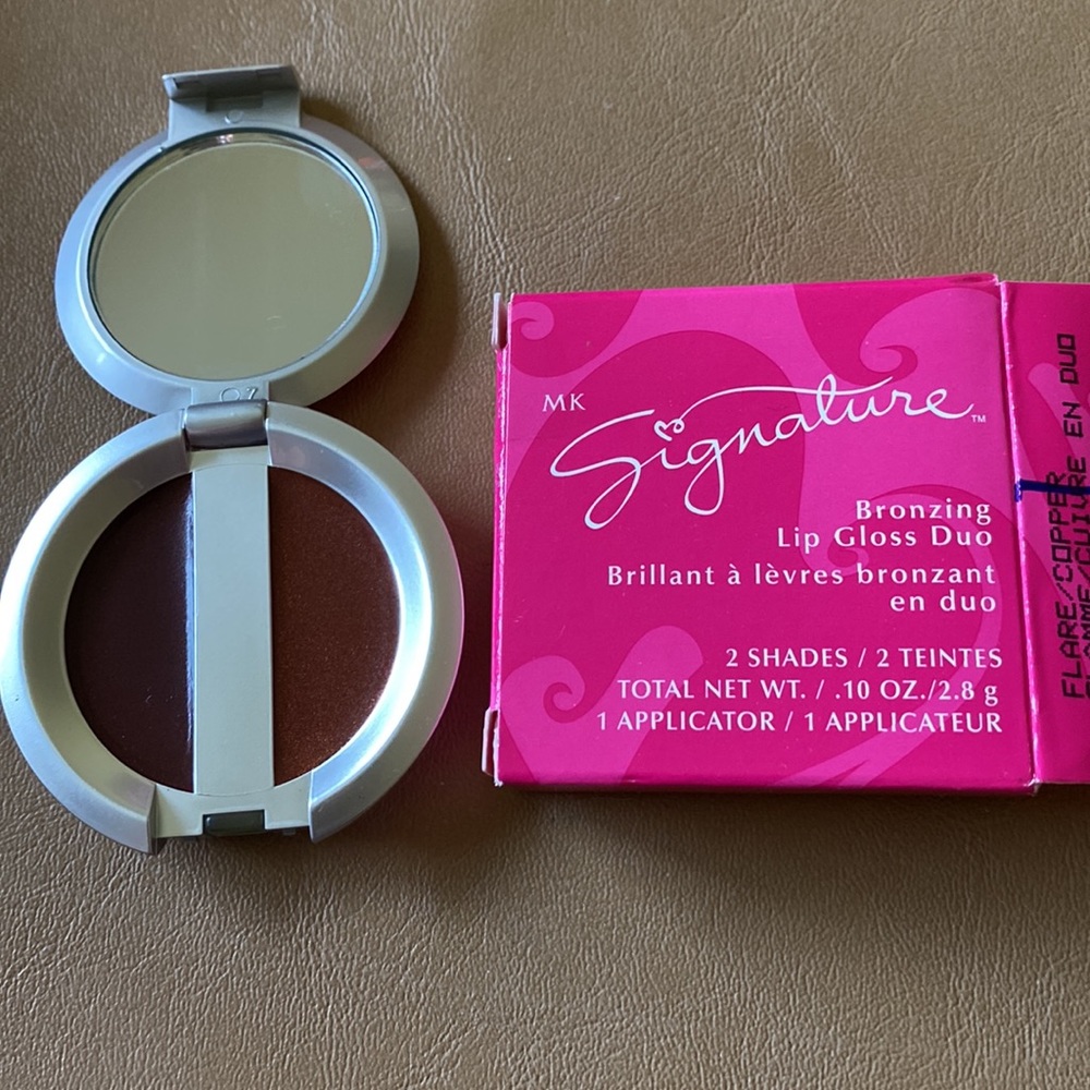 ❤️New Mary Kay Bronzing Lip Gloss Duo - Flare/Copper